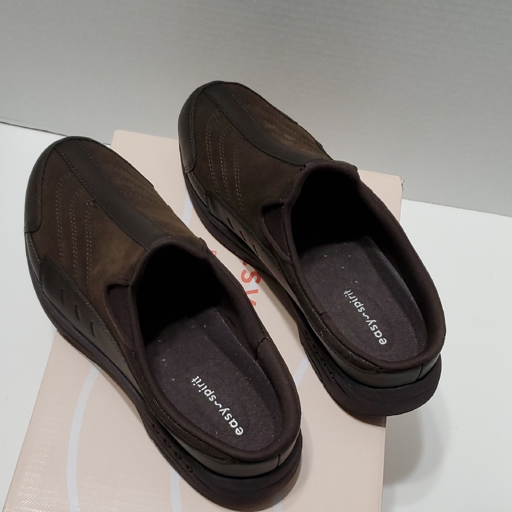 Easy Spirit Women's  Dark Brown Clogs